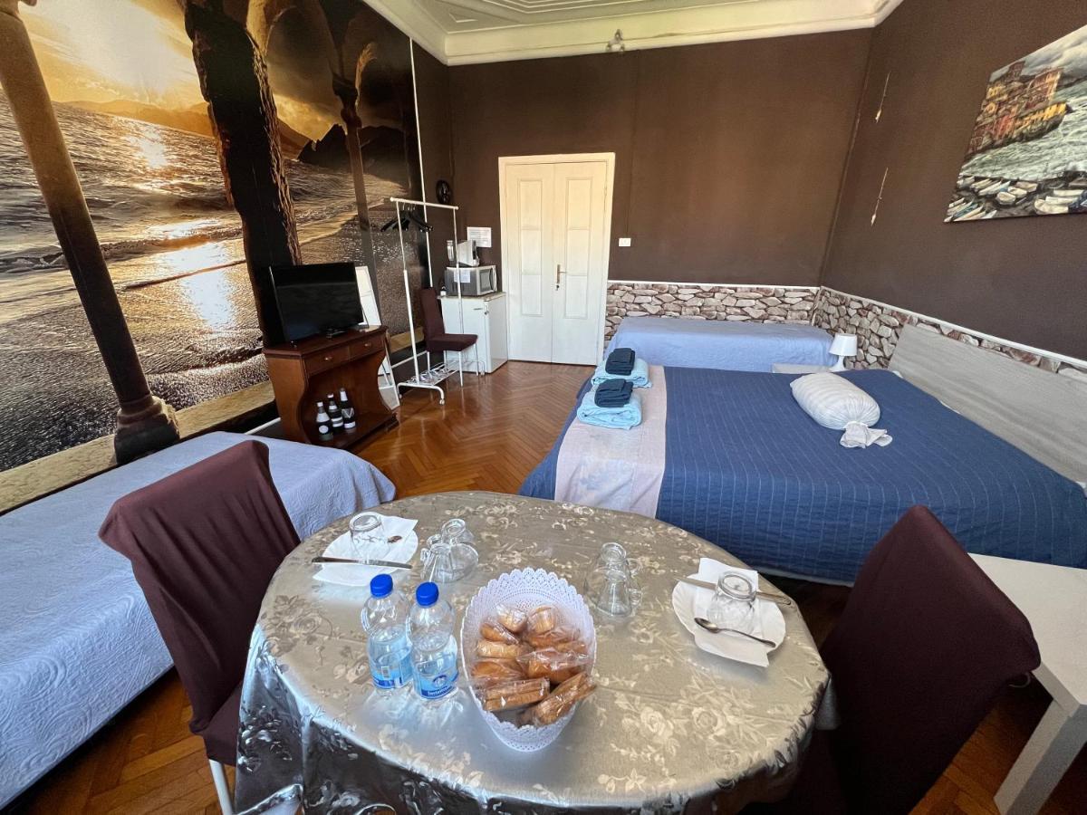 B&B Piazza Della Vittoria Janov Exteriér fotografie