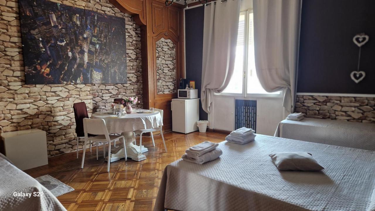 B&B Piazza Della Vittoria Janov Exteriér fotografie